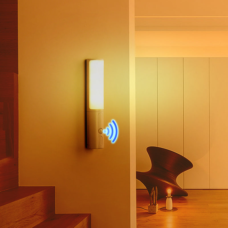 Smart Rotatable Motion Safety Light
